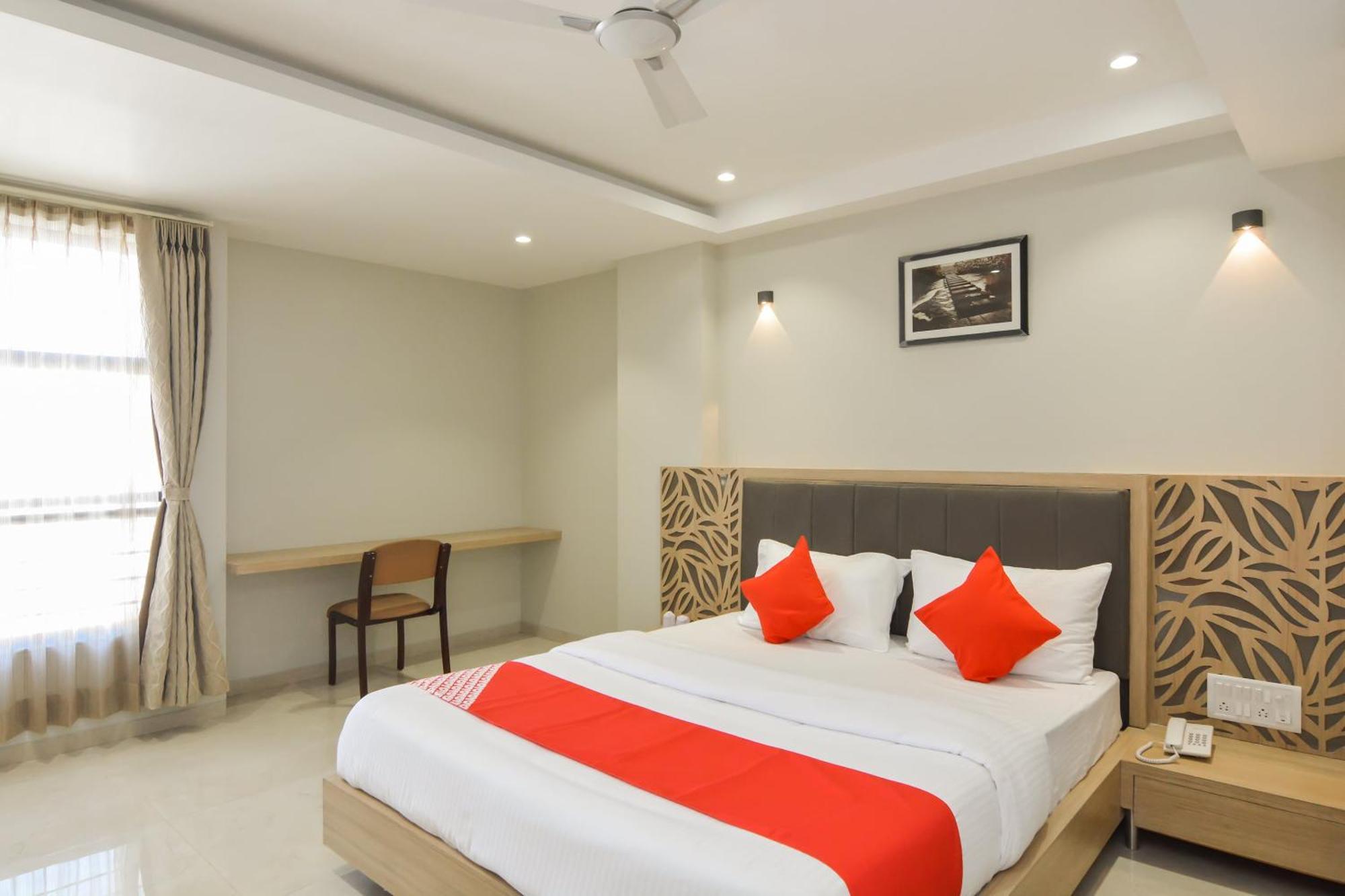 Hotel O Season Choice Shirdi Bagian luar foto