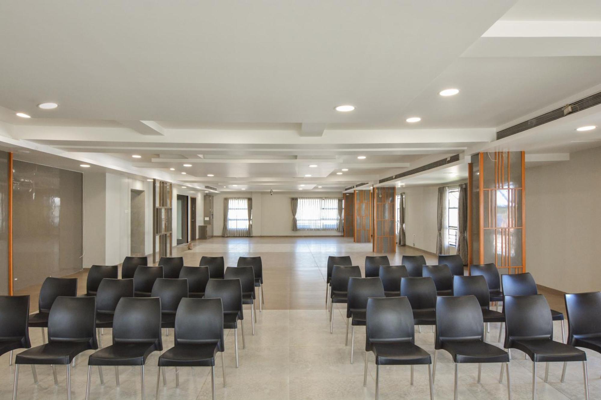 Hotel O Season Choice Shirdi Bagian luar foto