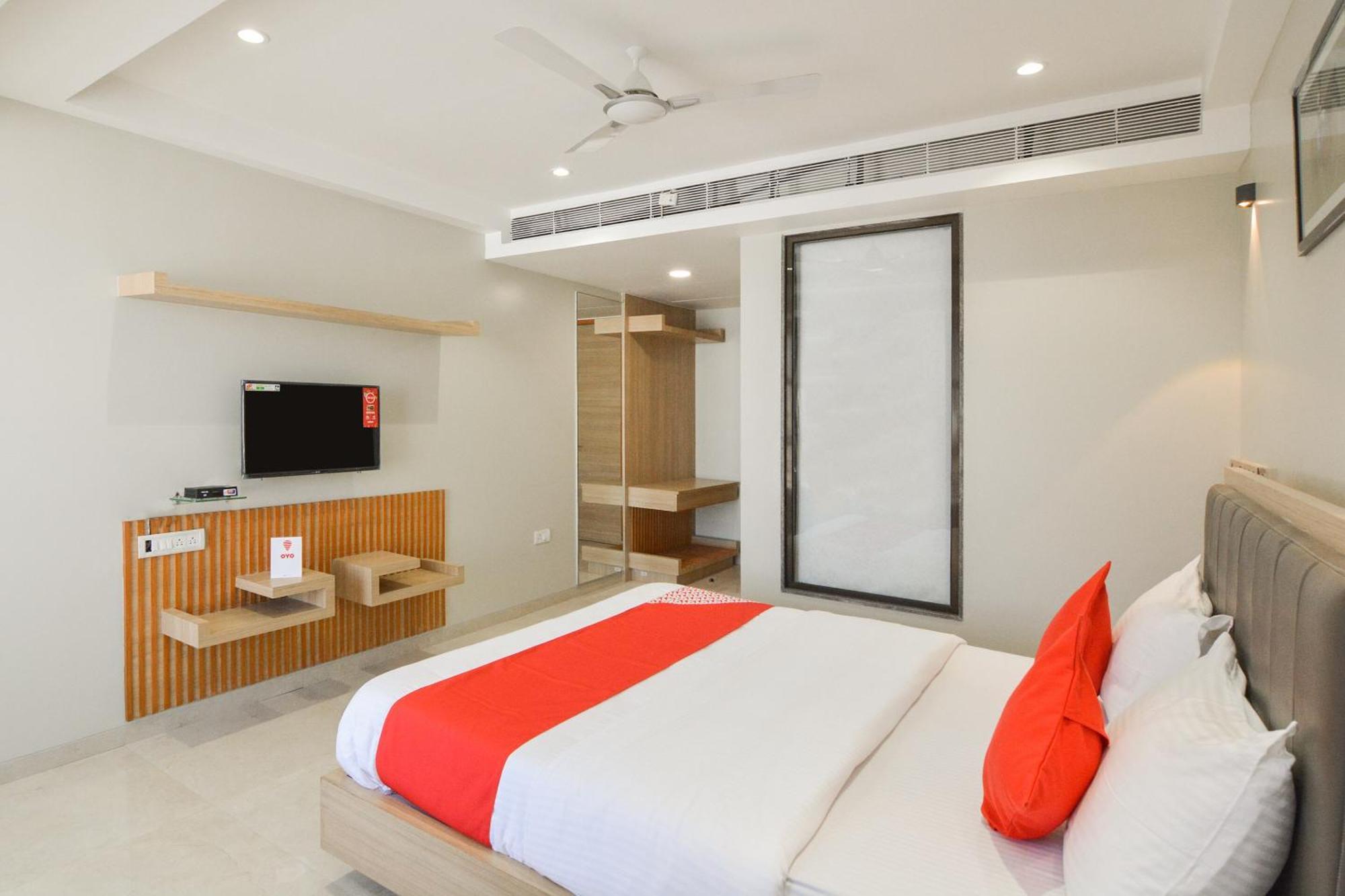 Hotel O Season Choice Shirdi Bagian luar foto