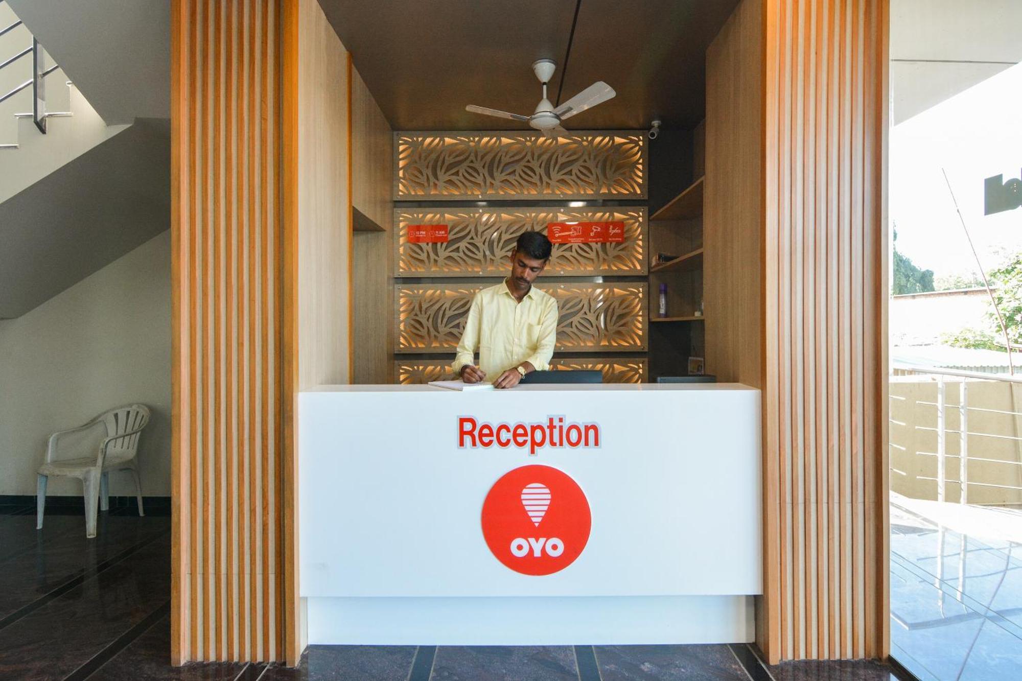 Hotel O Season Choice Shirdi Bagian luar foto
